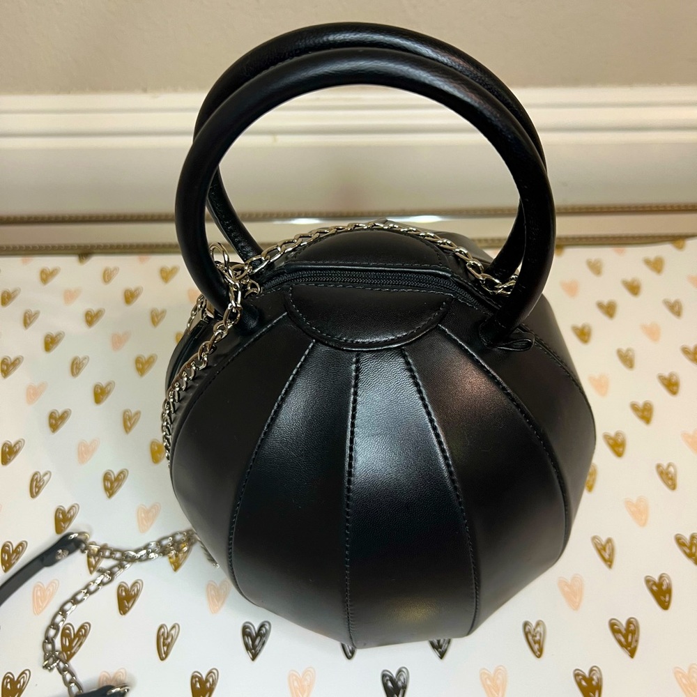 Nita Suri Pilo handbag